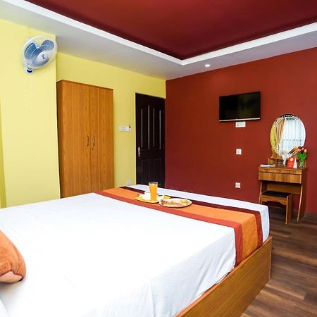 Oyo 105 Hotel Travel Inn Kathmandu Exterior photo