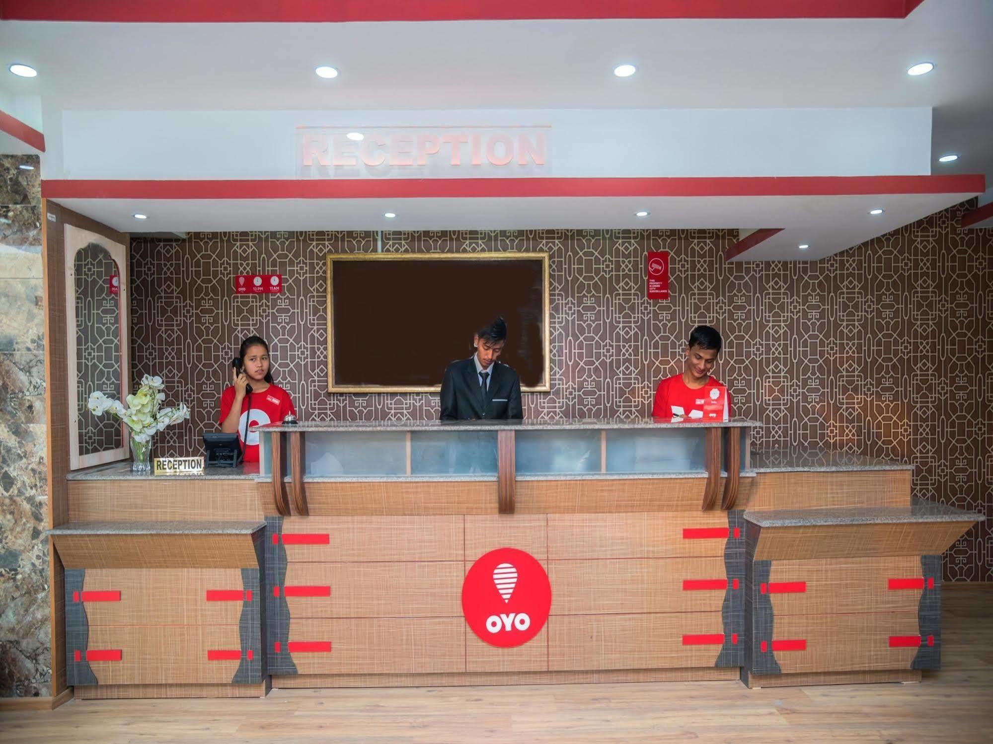 Oyo 105 Hotel Travel Inn Kathmandu Exterior photo